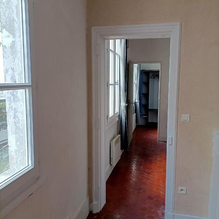 T2-Avignon - Centre Historique Apartment ภายนอก รูปภาพ