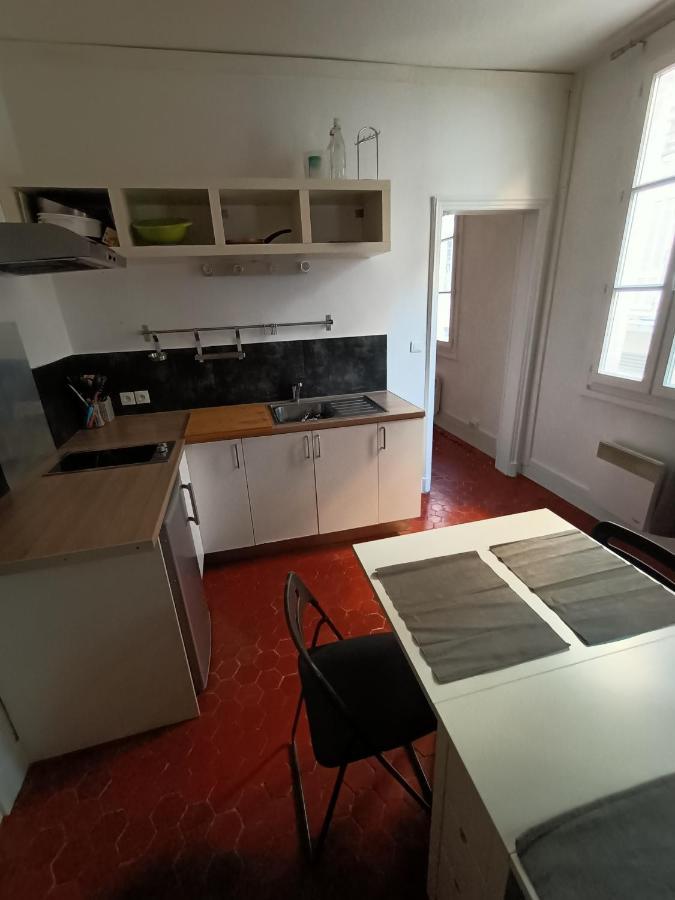T2-Avignon - Centre Historique Apartment ภายนอก รูปภาพ